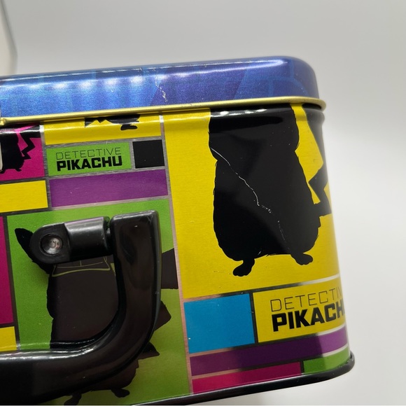 Detective Pikachu Collectors Lunchbox With Cards, Notepad, Stickers, and Pin - Picture 9 of 11